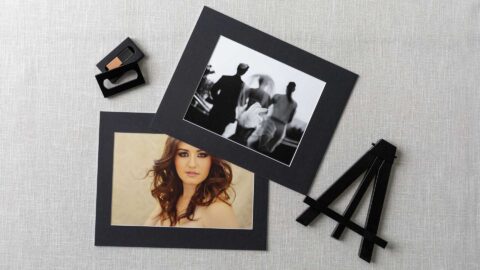 Black Mats Plain with Easel _ USB
